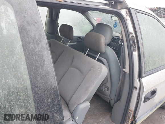 2005 Dodge Caravan SE with VIN 1D4GP25B15B390427, listed as a IAAI auction lot 41569266 with 184,805 mi miles and . Bid and sale history available at DreamBid. Image 8.