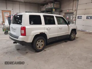 2012 Jeep Patriot Sport with VIN 1C4NJRBB5CD650056, listed as a IAAI auction lot 41953851 with 171,751 mi miles and . Bid and sale history available at carsss.com. Image 4.