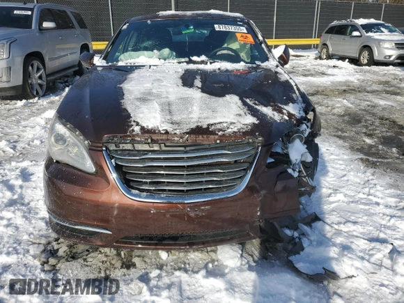 2013 Chrysler 200 Touring with VIN 1C3CCBBB9DN574950, listed as a Copart auction lot 45840855 with Not Provided miles and Non Repairable. Bid and sale history available at carsss.com. Image 5.