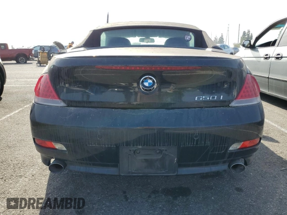 2004 BMW 6 Series 645Ci z VIN WBAEK73424B321911, wystawiony jako Copart lot #87111524 z przebiegiem 121 503 mil mil oraz Czysty tytuł • Clean title. Historia ofert i sprzedaży dostępna na DreamBid. Obrazek 6.