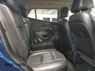 2020 Buick Encore Essence z VIN KL4CJGSB9LB033504, wystawiony jako Copart lot #43911325 z przebiegiem 62 471 mil mil oraz Szkody całkowita. Historia ofert i sprzedaży dostępna na DreamBid. Obrazek 12.