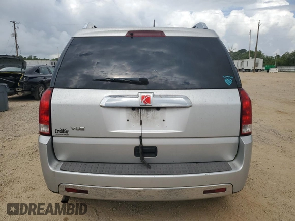 2007 Saturn VUE I4 z VIN 5GZCZ33D67S804576, wystawiony jako Copart lot #53941075 z przebiegiem 160 966 mil mil oraz Szkody całkowita. Historia ofert i sprzedaży dostępna na DreamBid. Obrazek 6.