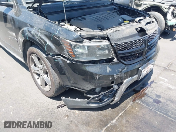2017 Dodge Journey Crossroad Plus z VIN 3C4PDCGG9HT576434, wystawiony jako IAAI lot #42561944 z przebiegiem 118 666 mil mil oraz . Historia ofert i sprzedaży dostępna na DreamBid. Obrazek 6.