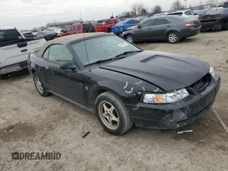 2000 Ford Mustang with VIN 1FAFP4445YF228083, listed as a Copart auction lot 44748875 with 84,456 mi miles and Clean Title. Bid and sale history available at carsss.com. Image 4.