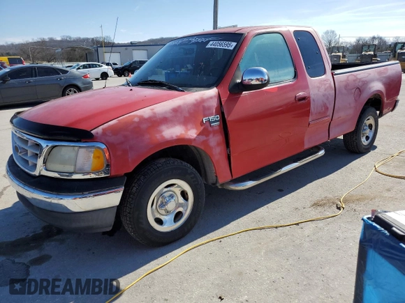 2000 Ford F-150 XL with VIN 1FTRX17L0YNA51439, listed as a Copart auction lot 44056595 with 242,116 mi miles and Clean Title. Bid and sale history available at carsss.com. Image 1.