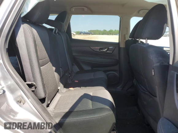 2017 Nissan Rogue SV z VIN KNMAT2MT2HP560262, wystawiony jako Copart lot #54861885 z przebiegiem 109 604 mil mil oraz Szkoda całkowita • Salvage title. Historia ofert i sprzedaży dostępna na DreamBid. Obrazek 11.