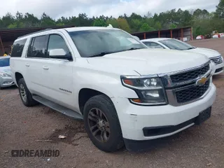 2015 Chevrolet Suburban LT with VIN 1GNSCJKC5FR601493, listed as a IAAI auction lot 41951538 with 264,814 mi miles. Bid and sale history available at carsss.com. Image 1.