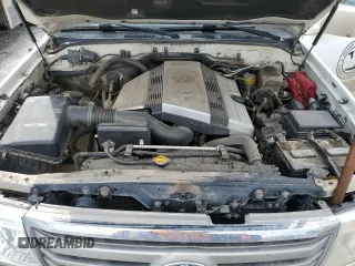 2006 Toyota Land Cruiser with VIN JTEHT05JX62099298, listed as a Copart auction lot 88842125 with 233,900 mi miles and Salvage Title. Bid and sale history available at carsss.com. Image 12.