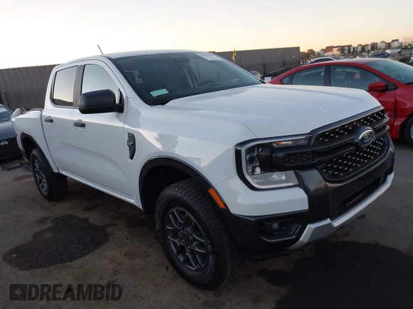 2024 Ford Ranger XLT with VIN 1FTER4HH5RLE62921, listed as a IAAI auction lot 41291255 with 180 mi miles. Bid and sale history available at carsss.com. Image 1.