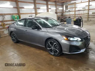 2024 Nissan Altima SR with VIN 1N4BL4CV6RN364153, listed as a Copart auction lot 62460595 with 34,367 mi miles and Clean title. Bid and sale history available at DreamBid. Image 4.