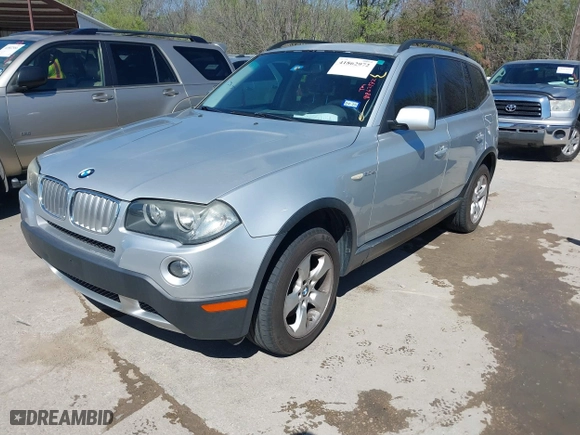 2007 BMW X3 3.0si with VIN WBXPC93467WF23755, listed as a IAAI auction lot 41862972 with 97,477 mi miles. Bid and sale history available at carsss.com. Image 2.