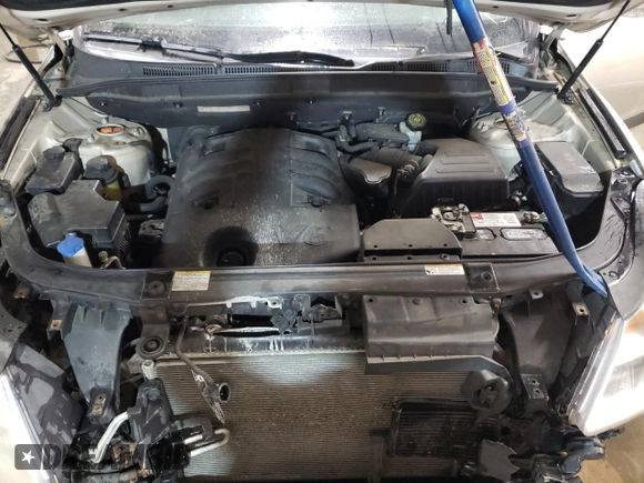 2008 Hyundai Veracruz GLS z VIN KM8NU73C68U073429, wystawiony jako Copart lot #77333824 z przebiegiem 165 820 mil mil oraz Szkoda całkowita • Salvage title. Historia ofert i sprzedaży dostępna na DreamBid. Obrazek 11.
