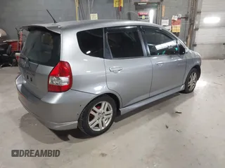 2007 Honda Fit Sport with VIN JHMGD37637S052380, listed as a IAAI auction lot 41219293 with 171,586 mi miles. Bid and sale history available at carsss.com. Image 4.