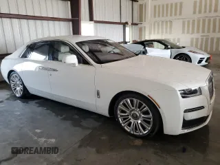 2021 Rolls-Royce Ghost z VIN SCATV0C01MU204838, wystawiony jako Copart lot #73701144 z przebiegiem 14 175 mil mil oraz Szkody całkowita. Historia ofert i sprzedaży dostępna na DreamBid. Obrazek 4.