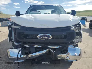 2022 Ford F-250 XL with VIN 1FT8W2BT1NED77578, listed as a Copart auction lot 55841935 with 64,639 mi miles and Salvage title. Bid and sale history available at DreamBid. Image 5.