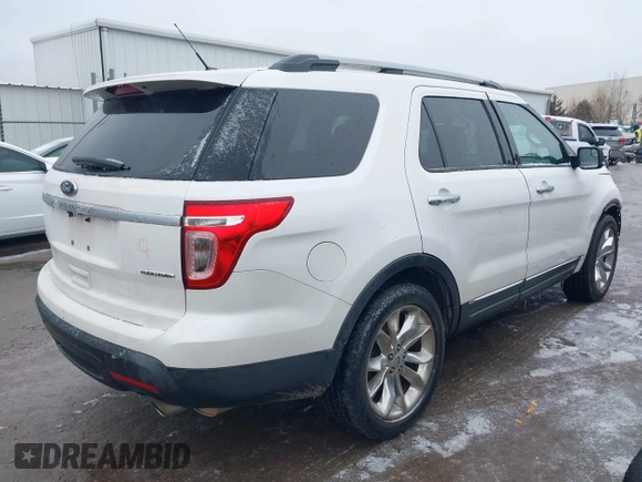 2013 Ford Explorer XLT with VIN 1FM5K7D86DGB38711, listed as a IAAI auction lot 41557401 with 142,162 mi miles and . Bid and sale history available at DreamBid. Image 4.