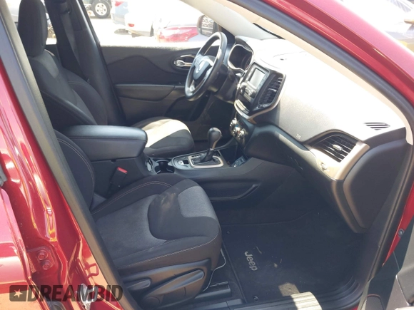2016 Jeep Cherokee Sport with VIN 1C4PJLAB5GW281944, listed as a IAAI auction lot 42627685 with 117,954 mi miles and . Bid and sale history available at DreamBid. Image 5.