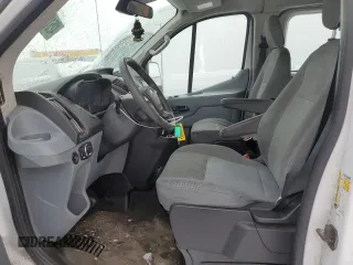 2019 Ford Transit Passenger XL with VIN 1FBZX2ZM1KKB84218, listed as a Copart auction lot 42512365 with 91,495 mi miles and Clean Title. Bid and sale history available at DreamBid. Image 7.