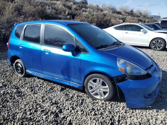 2008 Honda Fit Sport with VIN JHMGD38608S062509, listed as a Copart auction lot 49138175 with 149,445 mi miles and Salvage Title. Bid and sale history available at carsss.com. Image 4.