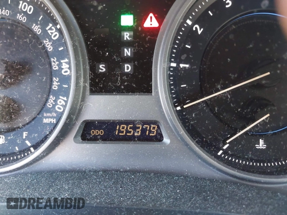 2009 Lexus IS 250 with VIN JTHBK262495093692, listed as a IAAI auction lot 41779640 with 195,379 mi miles. Bid and sale history available at carsss.com. Image 15.