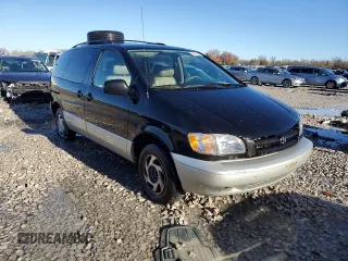 2000 Toyota Sienna LE with VIN 4T3ZF13C8YU207597, listed as a Copart auction lot 81250634 with 250,567 mi miles and Salvage Title. Bid and sale history available at carsss.com. Image 4.