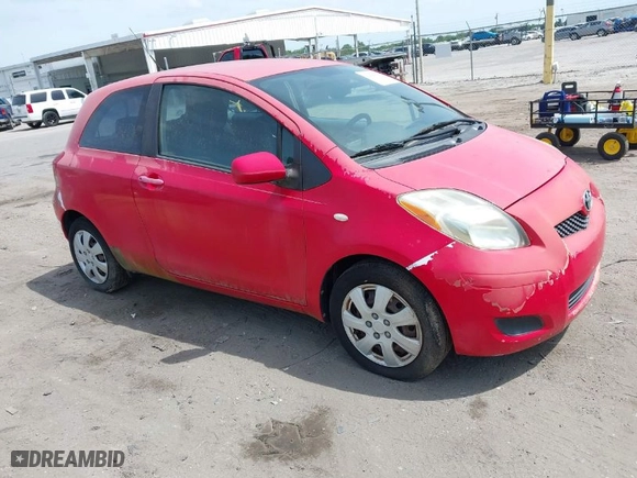 2009 Toyota Yaris with VIN JTDJT903295224512, listed as a IAAI auction lot 42088967 with 165,918 mi miles. Bid and sale history available at carsss.com. Image 1.