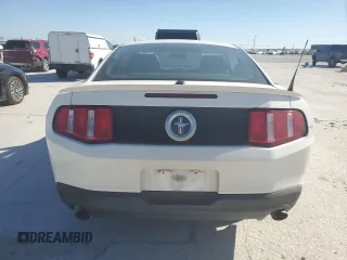 2011 Ford Mustang V6 with VIN 1ZVBP8AM9B5155900, listed as a Copart auction lot 50009795 with 81,051 mi miles and Salvage Title. Bid and sale history available at carsss.com. Image 6.