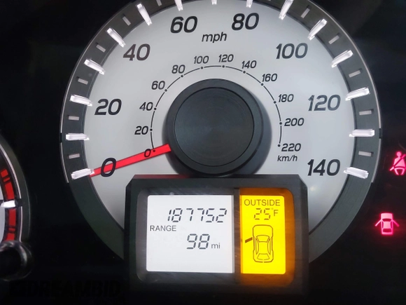 2015 Honda Pilot EX-L with VIN 5FNYF4H57FB063115, listed as a IAAI auction lot 41248234 with 187,752 mi miles and . Bid and sale history available at carsss.com. Image 15.