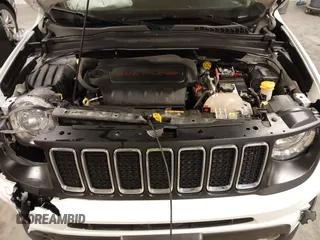 2020 Jeep Renegade Latitude with VIN ZACNJABB1LPL74247, listed as a IAAI auction lot 41755294 with 34,297 mi miles. Bid and sale history available at carsss.com. Image 10.