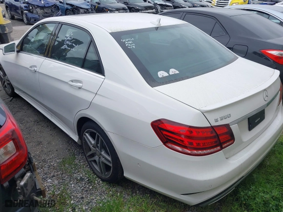 2016 Mercedes-Benz E-Class E 350 Sport with VIN WDDHF5KB3GB224252, listed as a IAAI auction lot 41572165 with 82,775 mi miles. Bid and sale history available at carsss.com. Image 3.