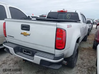 2017 Chevrolet Colorado 2WD Z71 with VIN 1GCGSDE18H1149666, listed as a IAAI auction lot 40526720 with 142,451 mi miles. Bid and sale history available at carsss.com. Image 4.