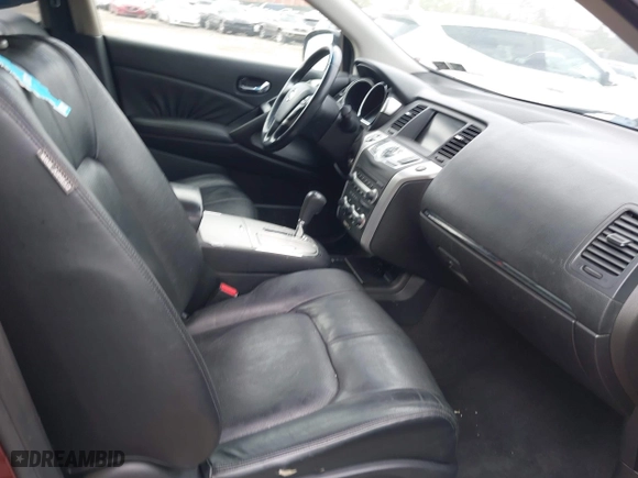 2009 Nissan Murano SL with VIN JN8AZ18W59W131772, listed as a IAAI auction lot 42062662 with 87,189 mi miles. Bid and sale history available at carsss.com. Image 5.