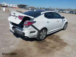 2014 Kia Optima Hybrid EX with VIN KNAGN4AD9E5068071, listed as a IAAI auction lot 41777990 with 144,795 mi miles. Bid and sale history available at carsss.com. Image 4.