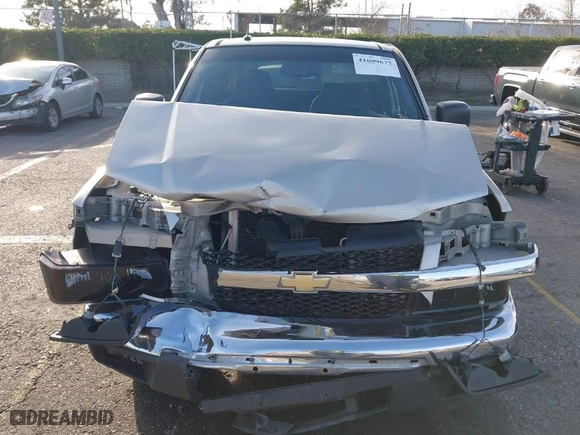 2008 Chevrolet Colorado Work Truck with VIN 1GCCS199088137371, listed as a IAAI auction lot 41609677 with 177,004 mi miles. Bid and sale history available at carsss.com. Image 12.