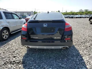 2013 Honda Crosstour EX-L z VIN 5J6TF2H54DL005997, wystawiony jako Copart lot #59176785 z przebiegiem 154 369 mil mil oraz Czysty tytuł • Clean title. Historia ofert i sprzedaży dostępna na DreamBid. Obrazek 6.