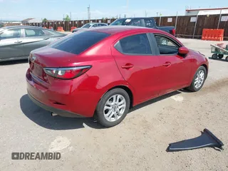 2016 Scion iA z VIN 3MYDLBZV0GY118621, wystawiony jako IAAI lot #42342512 z przebiegiem 71 193 mil mil oraz . Historia ofert i sprzedaży dostępna na DreamBid. Obrazek 4.