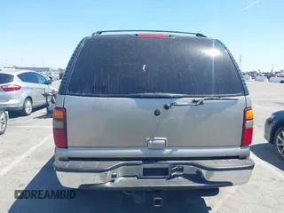 2002 GMC Yukon SLT with VIN 1GKEC13T62R202059, listed as a IAAI auction lot 42023547 with 1 mi miles. Bid and sale history available at carsss.com. Image 16.