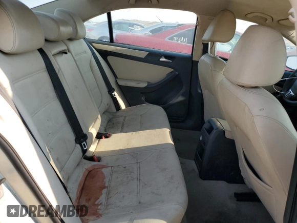 2012 Volkswagen Jetta SE with VIN 3VWDP7AJ2CM300375, listed as a Copart auction lot 66965515 with 153,878 mi miles and Clean title. Bid and sale history available at DreamBid. Image 10.