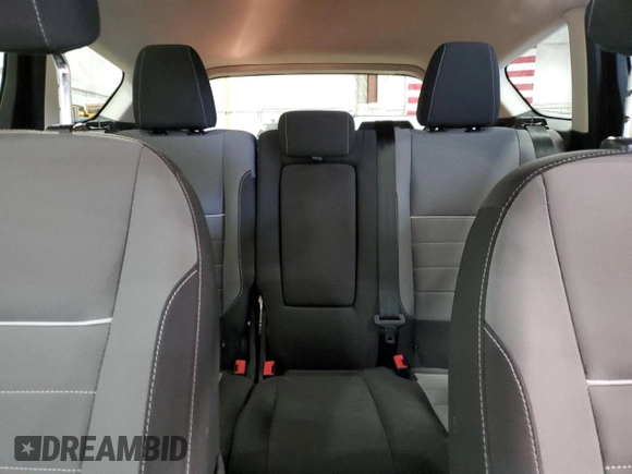 2014 Ford Escape SE with VIN 1FMCU0GXXEUD14870, listed as a Copart auction lot 53542005 with 156,165 mi miles and Clean Title. Bid and sale history available at carsss.com. Image 10.