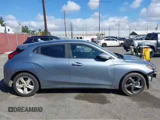2019 Hyundai Veloster 2.0 with VIN KMHTG6AF8KU019854, listed as a IAAI auction lot 41697113 with 123,851 mi miles. Bid and sale history available at carsss.com. Image 14.