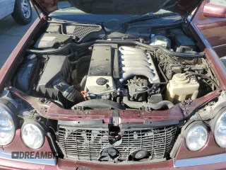 1998 Mercedes-Benz E 320 with VIN WDBJF25FXWA549962, listed as a Copart auction lot 87876005 with 303,884 mi miles and Salvage Title. Bid and sale history available at DreamBid. Image 11.