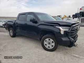 2023 Toyota Tundra SR z VIN 5TFKB5DBXPX123141, wystawiony jako Copart lot #80703724 z przebiegiem 41 050 mil mil oraz Szkoda całkowita • Salvage title. Historia ofert i sprzedaży dostępna na DreamBid. Obrazek 4.