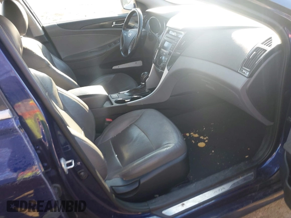 2014 Hyundai Sonata SE with VIN 5NPEC4AC6EH839254, listed as a IAAI auction lot 41531077 with 190,000 mi miles and . Bid and sale history available at DreamBid. Image 5.