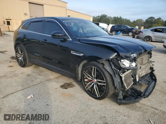 2019 Jaguar F-Pace 25t Premium z VIN SADCJ2FX3KA398901, wystawiony jako Copart lot #44080755 z przebiegiem 110 200 mil mil oraz Szkoda całkowita • Salvage title. Historia ofert i sprzedaży dostępna na DreamBid. Obrazek 4.