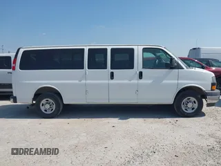 2020 Chevrolet Express Passenger LS с VIN 1GAZGNFG0L1242167, выставлен на аукционе IAAI как лот 42449725 с пробегом 36 919 миль миль и . История ставок и продаж доступна на DreamBid. Изображение 13.