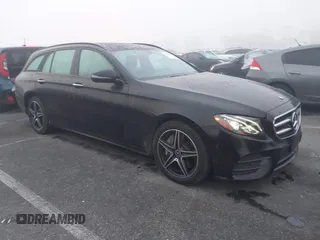 2018 Mercedes-Benz E 400 with VIN WDDZH6GB5JA430425, listed as a IAAI auction lot 41624665 with 81,100 mi miles and . Bid and sale history available at DreamBid. Image 13.