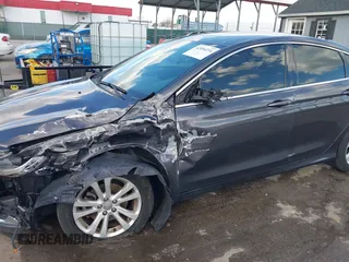 2015 Chrysler 200 Limited z VIN 1C3CCCAB3FN608357, wystawiony jako IAAI lot #42054234 z przebiegiem 151 694 mil mil oraz . Historia ofert i sprzedaży dostępna na DreamBid. Obrazek 6.