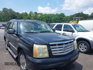 2003 Cadillac Escalade z VIN 1GYEC63T73R187253, wystawiony jako IAAI lot #42299186 z przebiegiem 288 373 mil mil oraz . Historia ofert i sprzedaży dostępna na DreamBid. Obrazek 1.