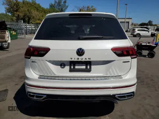 2024 Volkswagen Tiguan SEL R-Line with VIN 3VV4B7AX9RM043389, listed as a Copart auction lot 48455955 with 8,707 mi miles and Salvage title. Bid and sale history available at DreamBid. Image 6.