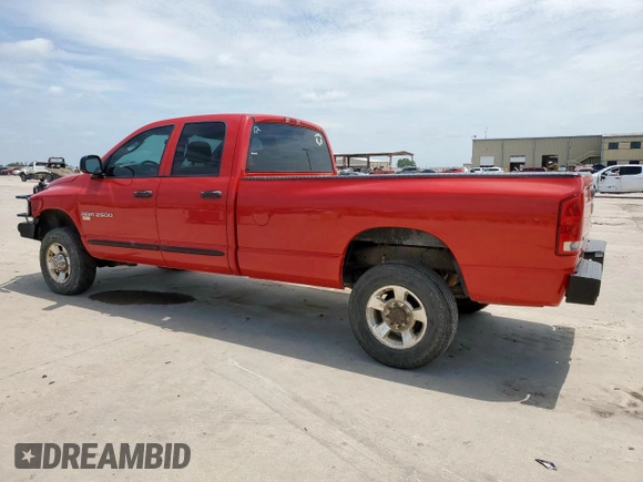 2005 Dodge 2500 SLT z VIN 3D7KS28C05G705032, wystawiony jako Copart lot #51546335 z przebiegiem 172 200 mil mil oraz Szkoda całkowita • Salvage title. Historia ofert i sprzedaży dostępna na DreamBid. Obrazek 2.